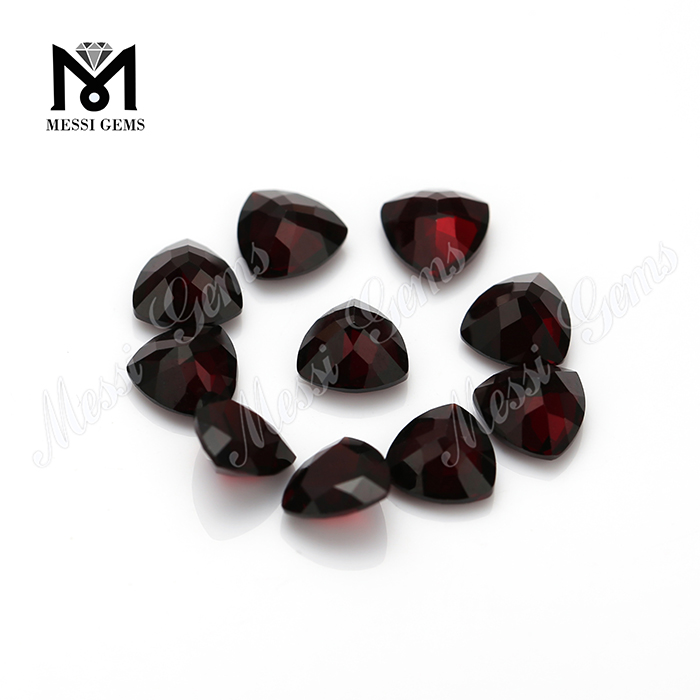 중국 어두운 색 천연 석류석 보석 가격