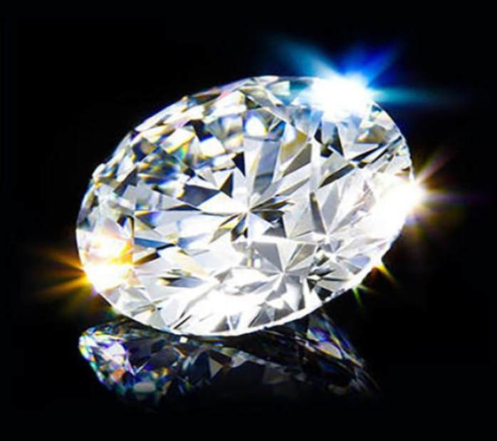 Moissanite Diamond.