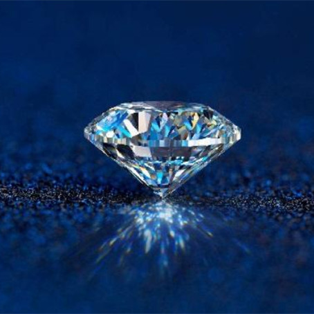 육안으로 다이아몬드와 모아사나이트 다이아몬드를 구별할 수 있습니까?
