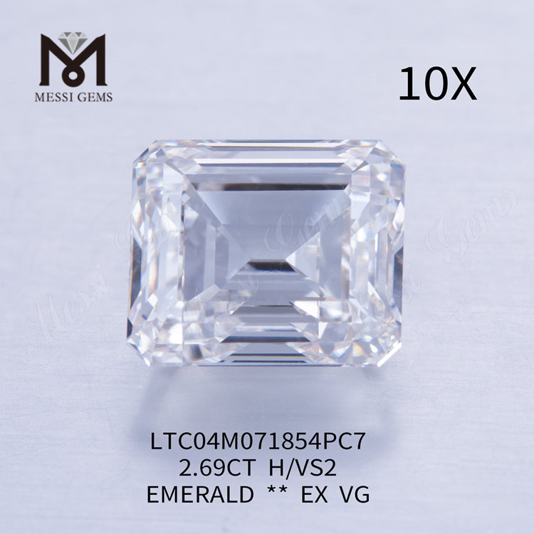 2.69캐럿 H VS2 연구소에서 제작한 에메랄드 컷 다이아몬드