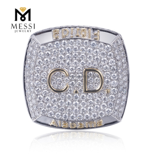 남성용 18k 화이트 골드 랩 다이아몬드 CD 힙합 반지는 대담한 패션을 표현합니다.