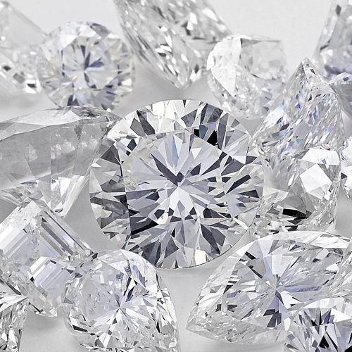 실험실 다이아몬드 vs 채굴된 다이아몬드